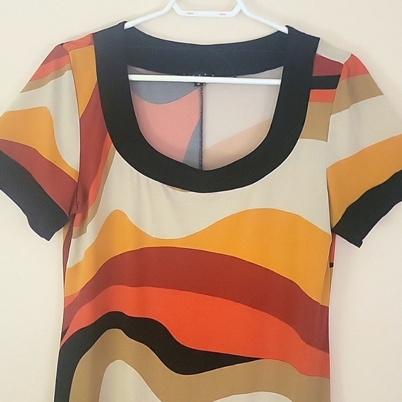 Tiana B. Colorful Abstract Short Sleeve Dress - Picture 2 of 10